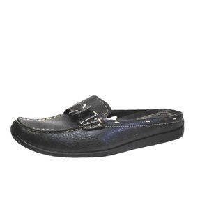 Liz Clairborne woman black leather slip on Size 8.5